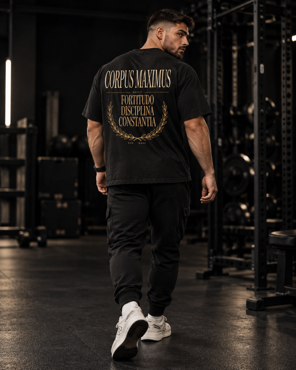 Fortitudo Oversized T-Shirt Unisex mit Backprint – Bild 2 | Corpus Maximus